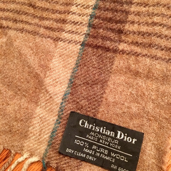 Christian Dior vintage scarf - Picture 1 of 8